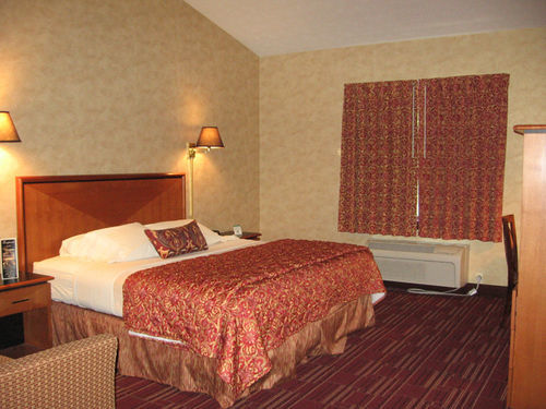 Bertram Inn And Conference Center Aurora 外观 照片