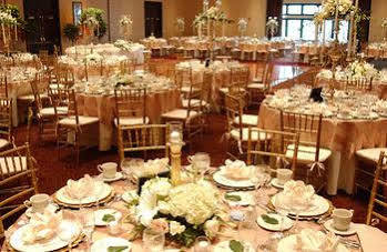 Bertram Inn And Conference Center Aurora 外观 照片