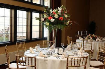 Bertram Inn And Conference Center Aurora 外观 照片