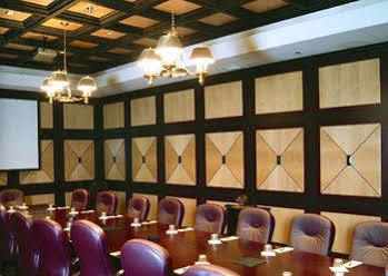 Bertram Inn And Conference Center Aurora 外观 照片